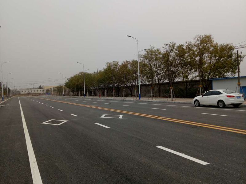 宋元瓷規(guī)劃二路道路、綠化及配套設(shè)施實(shí)景圖
